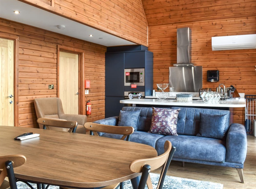 On-site amenities at Briallen in Mydroilyn Lampeter, Dyfed