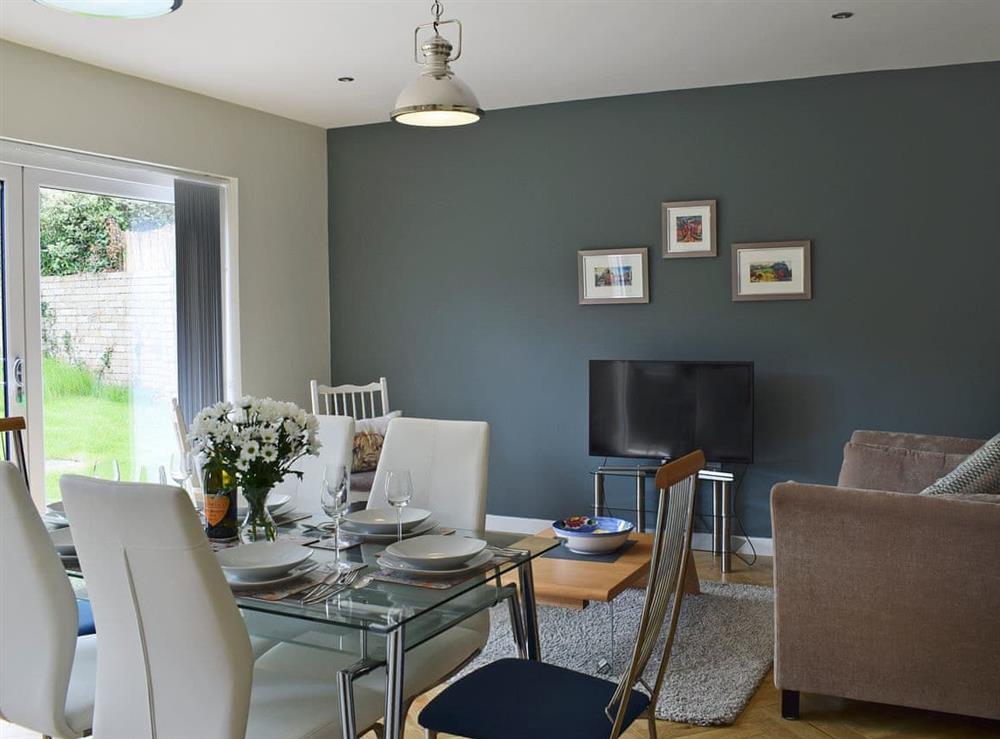 Welcoming dining area at Briar Cottage in Gargunnock, near Stirling, Stirlingshire