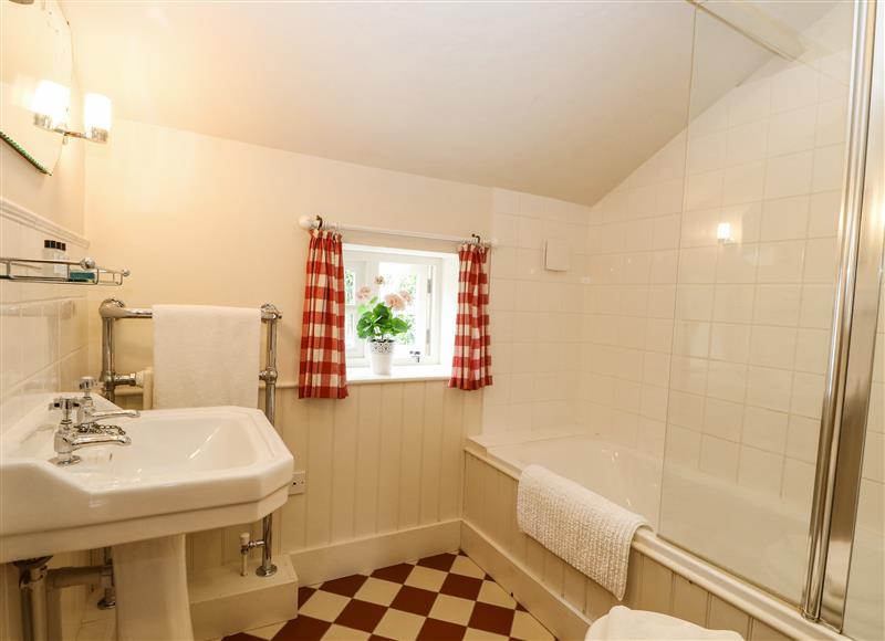 The bathroom at Bridge Cottage, Aylsham