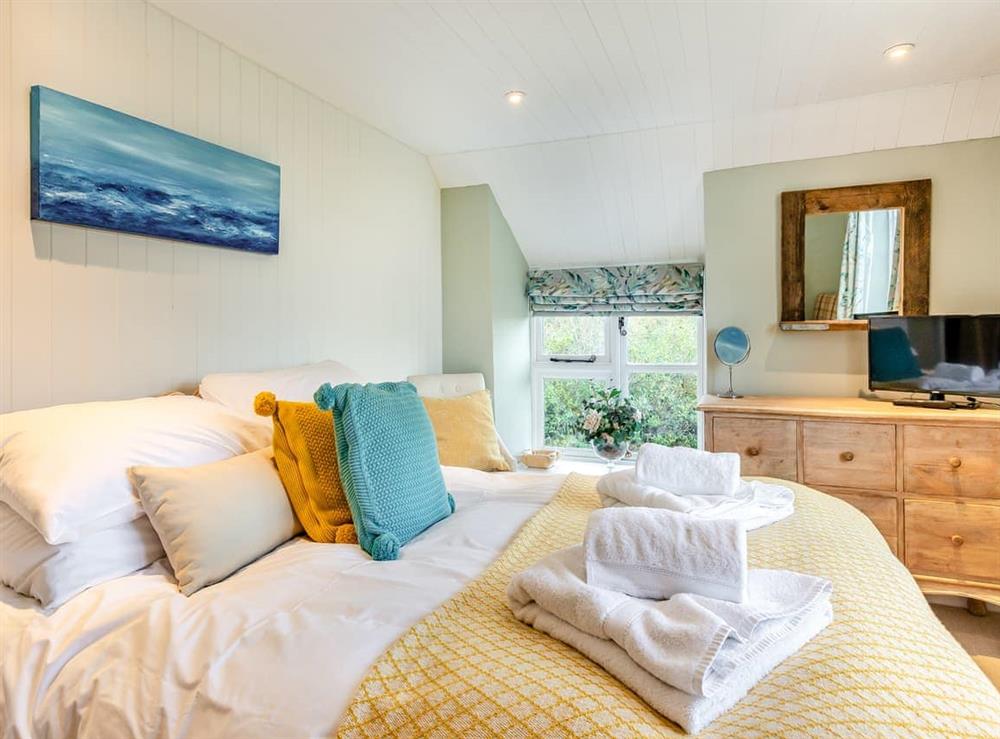 Double bedroom at Bridge Cottage in Henley, near Langport, Somerset