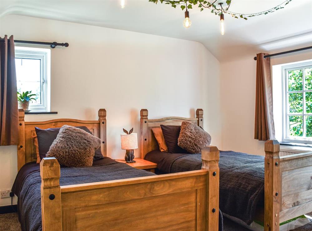 Twin bedroom at Bridge Cottage in Wyson, near Ludlow, Herefordshire