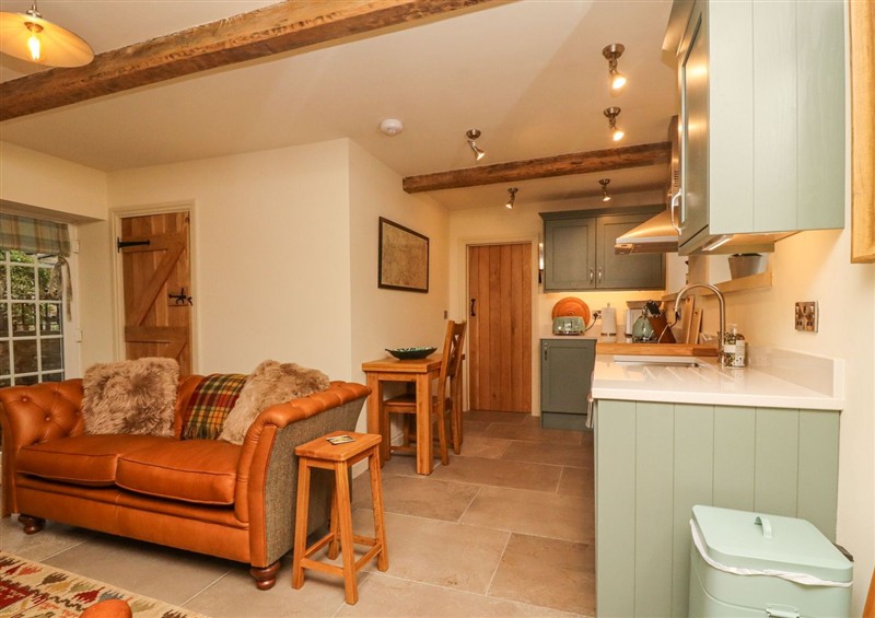 Inside Bridge House Cottage