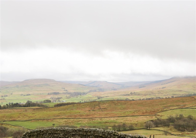 Enjoy the garden at Bridge House, Hawes