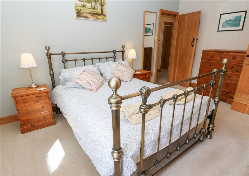 One of the 3 bedrooms (photo 2) at Bridge House, Hawes