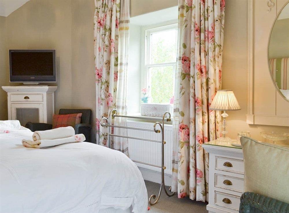 Spacious master bedroom at Bridge House in Helmsley, N. Yorkshire., North Yorkshire