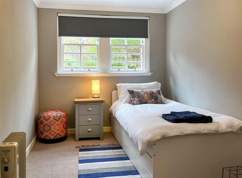 Single bedroom at Bridge Street Garden Apartment in East Linton, East Lothian
