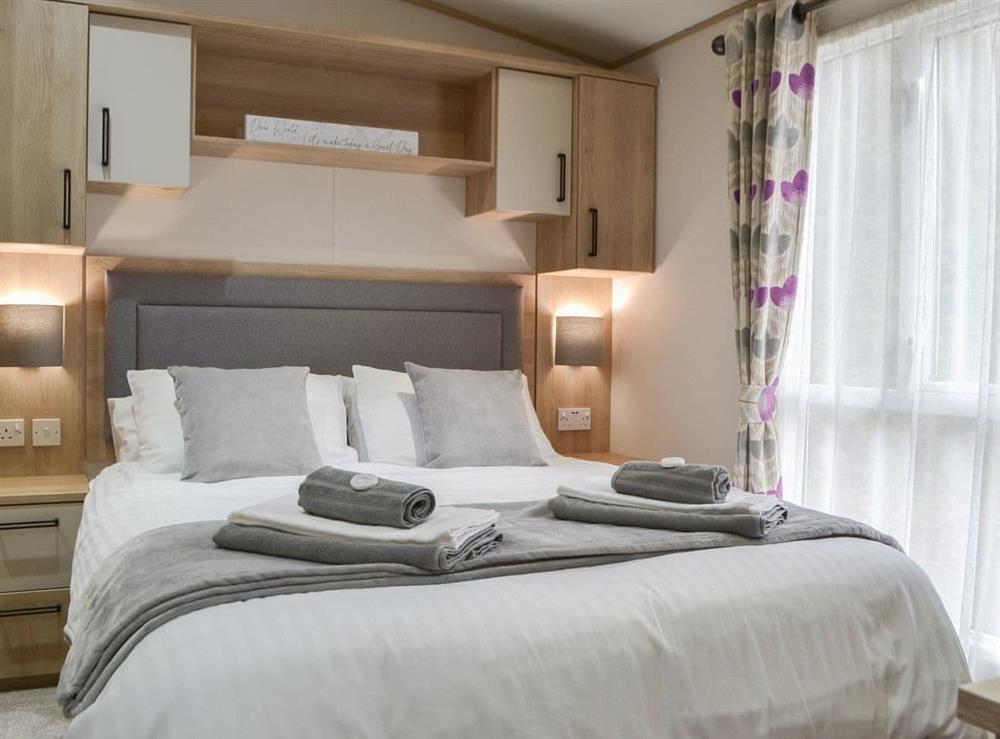 Double bedroom at Graylings Rest, 