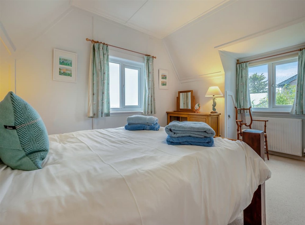 Double bedroom (photo 2) at Brigids Patch in St Mawes, Cornwall