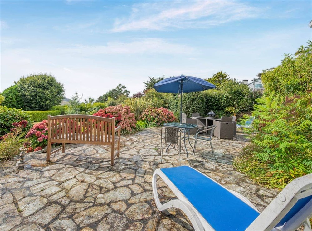 Sitting-out-area at Brigids Patch in St Mawes, Cornwall