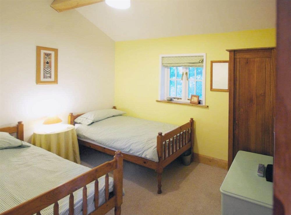Twin bedroom at Brimble Cottage in Axminster, near Lyme Regis, Devon