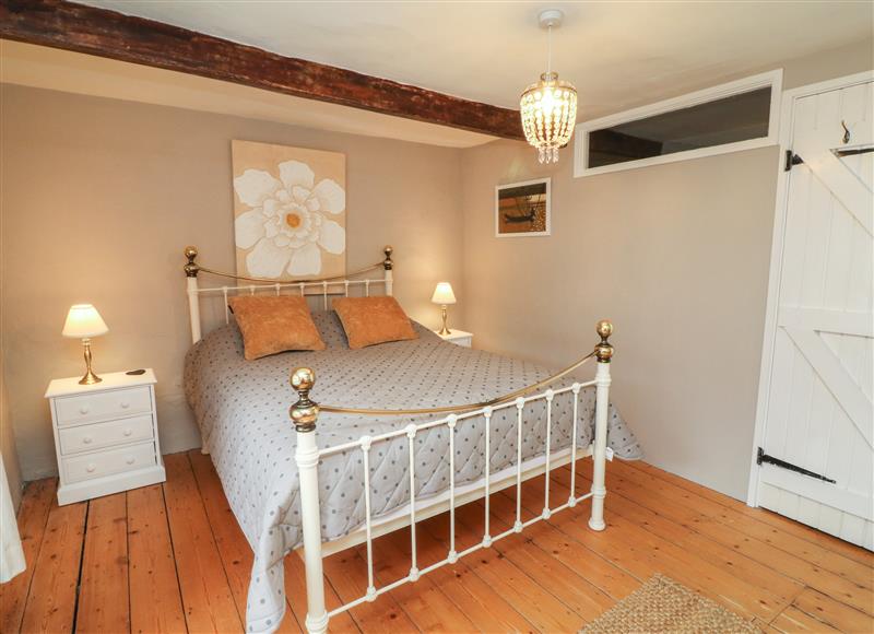 One of the 4 bedrooms (photo 2) at Briony House, Bridestowe
