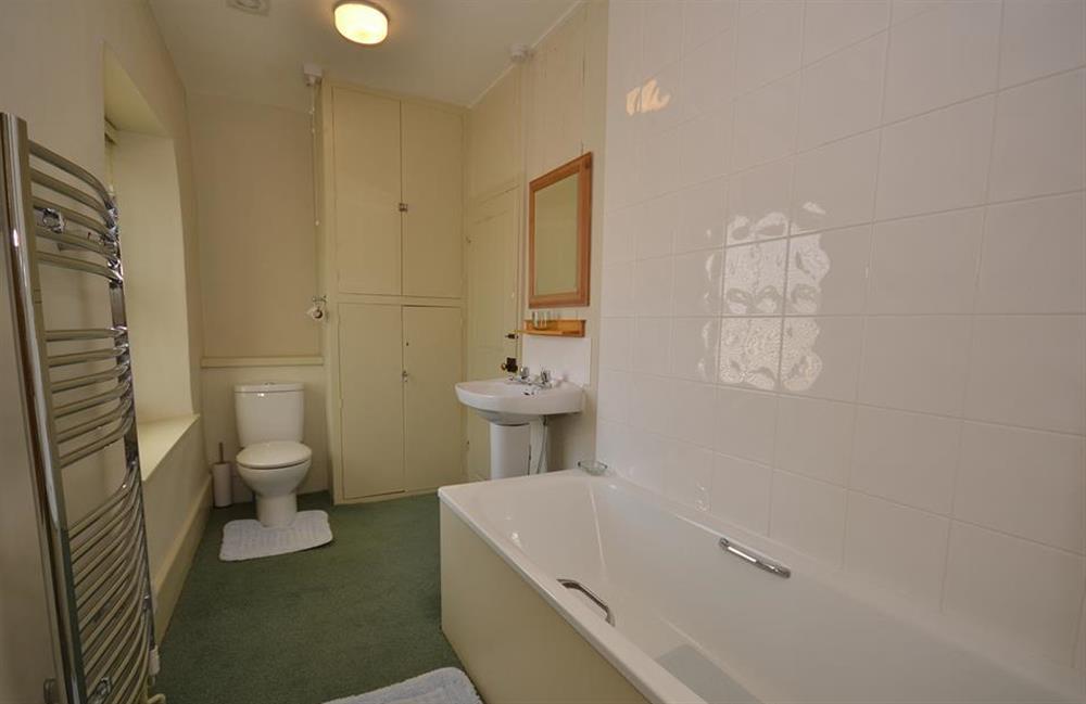 Bathroom at Britannia Cottage, Stoke Fleming