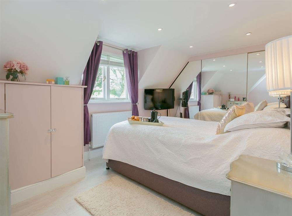 Relaxing double bedroom at Brittons Hill Cottage in Kenardington, near Ashford, Kent