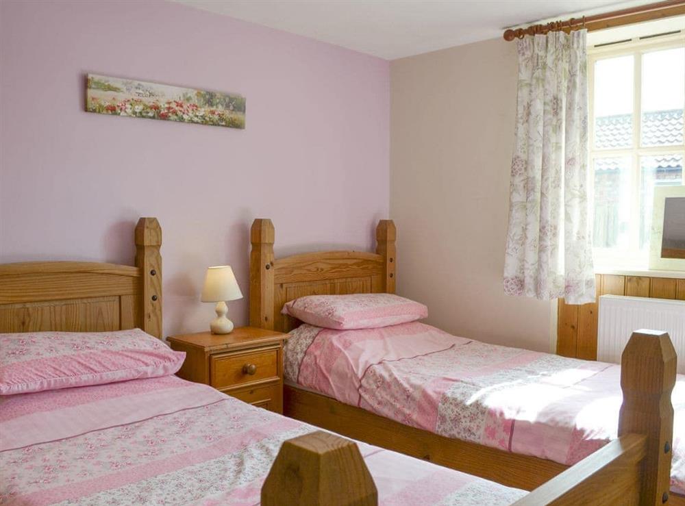 Light and airy twin bedroom at Broad Leaf in Brandesburton, Nr Bridlington, East Yorkshire., North Humberside