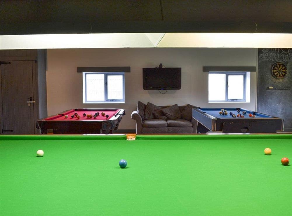 Well-appointed shared games room (photo 2) at Broad Leaf in Brandesburton, Nr Bridlington, East Yorkshire., North Humberside