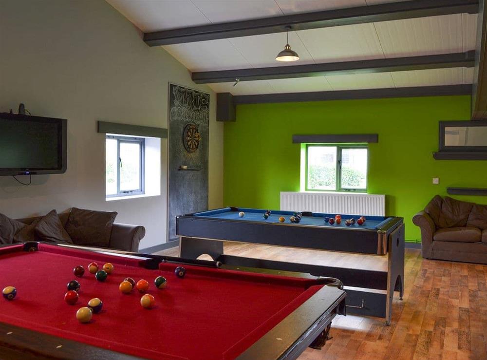 Well-appointed shared games room (photo 5) at Broad Leaf in Brandesburton, Nr Bridlington, East Yorkshire., North Humberside