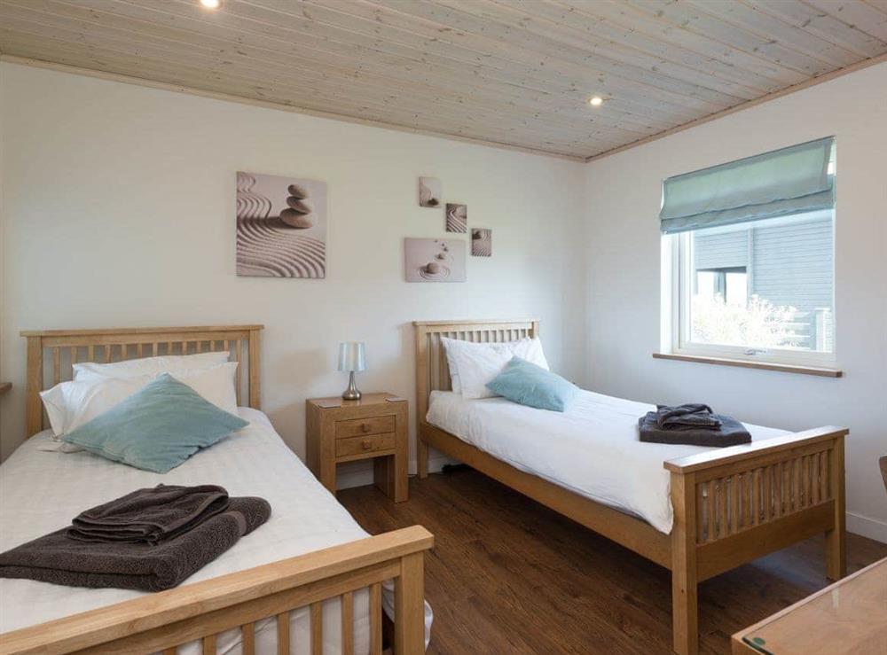 Good-sized twin bedroom at Broad Reach in Fritton, near Great Yarmouth, Norfolk