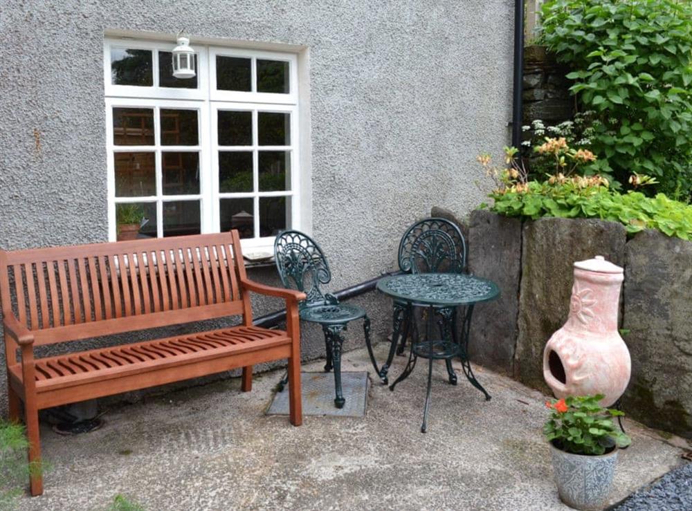 Sitting out area at Brock Cottage in Broughton-in-Furness, near Ulverston, Cumbria