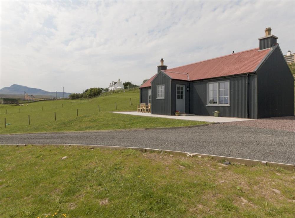 Attractive holiday home in spectacular location at Quiraing, 
