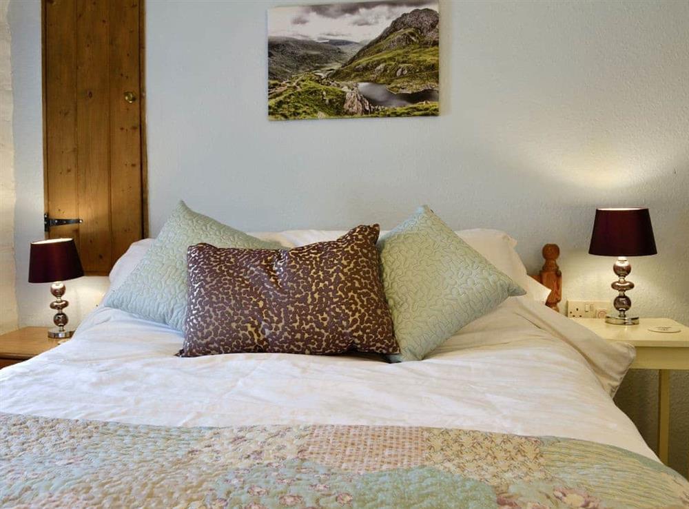 Relaxing double bedroom at Bron Elan in Dolwyddelan, near Betws-y-Coed, Gwynedd