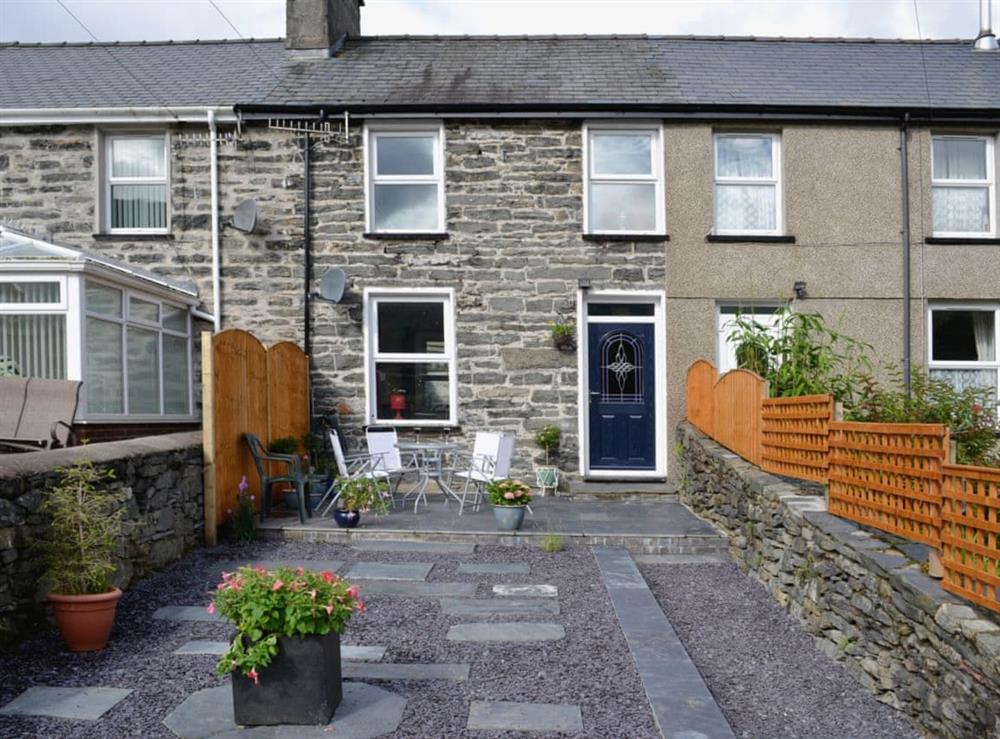 Photos of Bron View Cottage, Blaenau Ffestiniog, Gwynedd