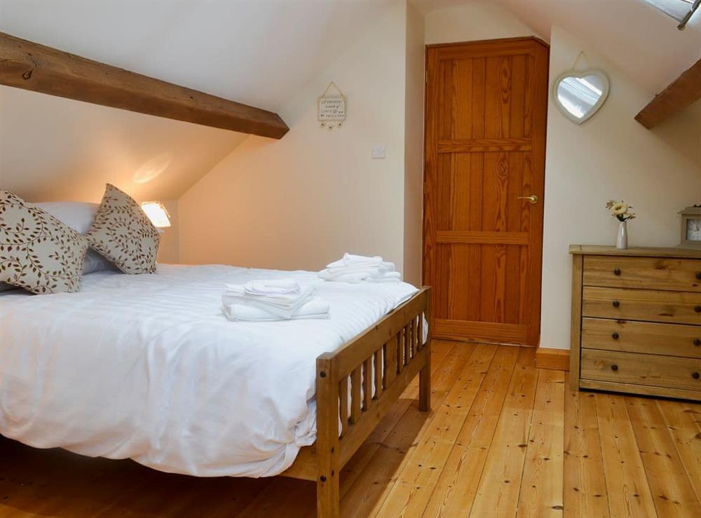 Double bedroom with wet room at Yr Hen Stabal, 