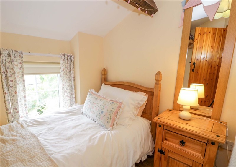 A bedroom in Brondderwen (photo 2) at Brondderwen, Blaenau Ffestiniog