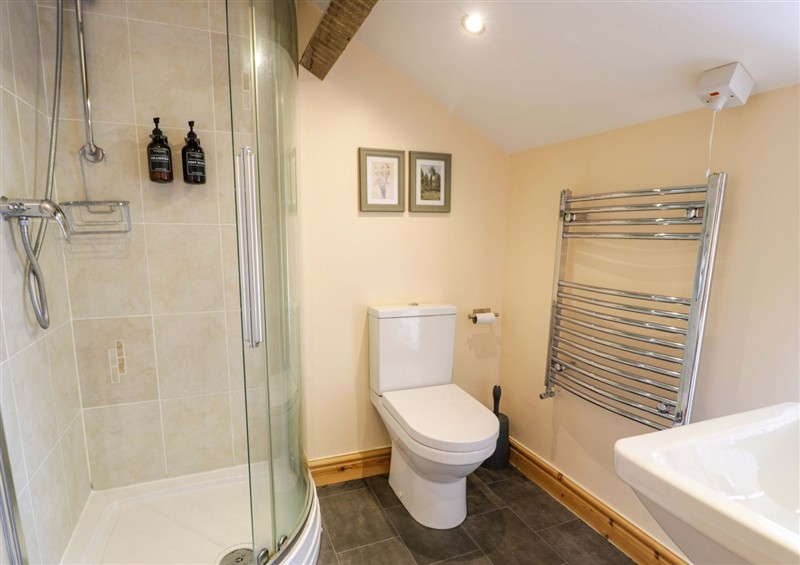 Bathroom at Brondderwen, Blaenau Ffestiniog