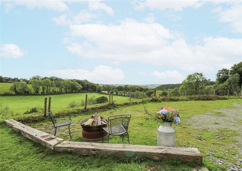 The garden in Brondel Luxury Shepherd's Hut (photo 2) at Brondel Luxury Shepherds Hut, Aberystwyth