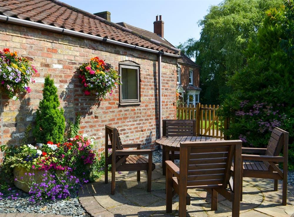 Garden at Brook House Farm Cottage in Scamblesby, near Louth, Lincolnshire