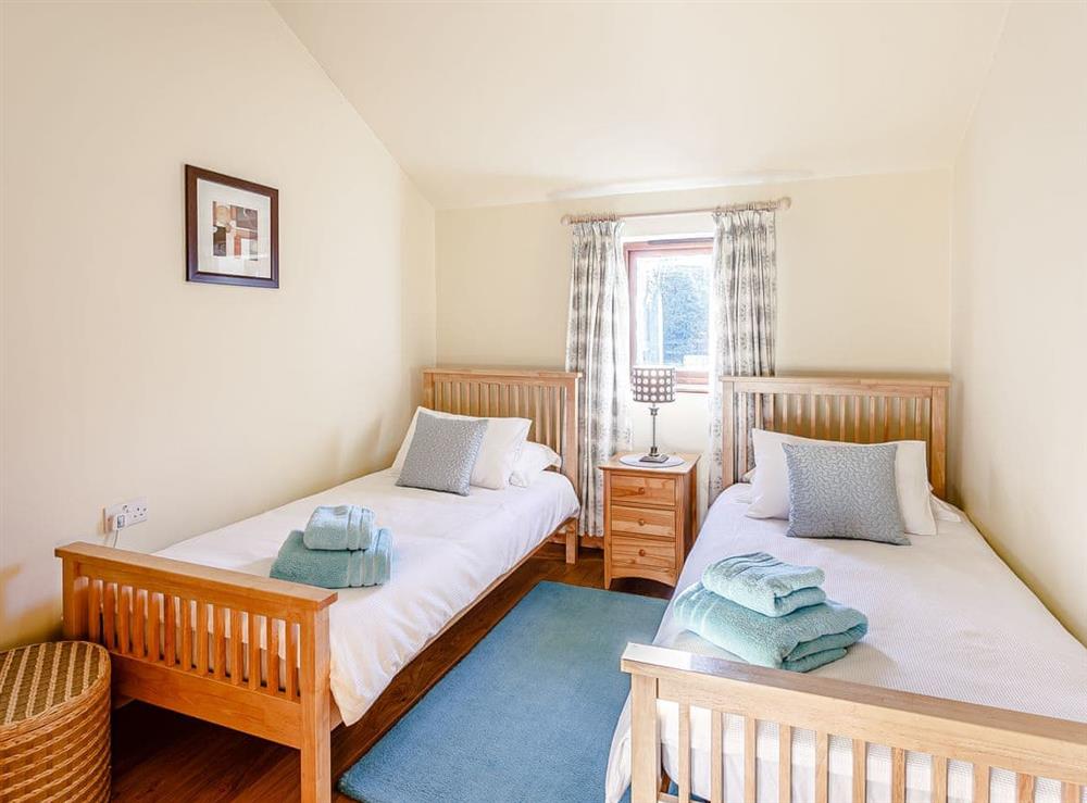 Twin bedroom at Brook House Farm Cottage in Scamblesby, near Louth, Lincolnshire