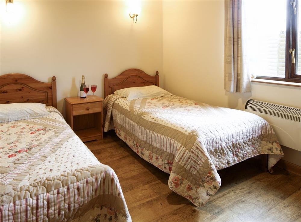 Twin bedroom at Brook View in Llandrindod Wells, Powys