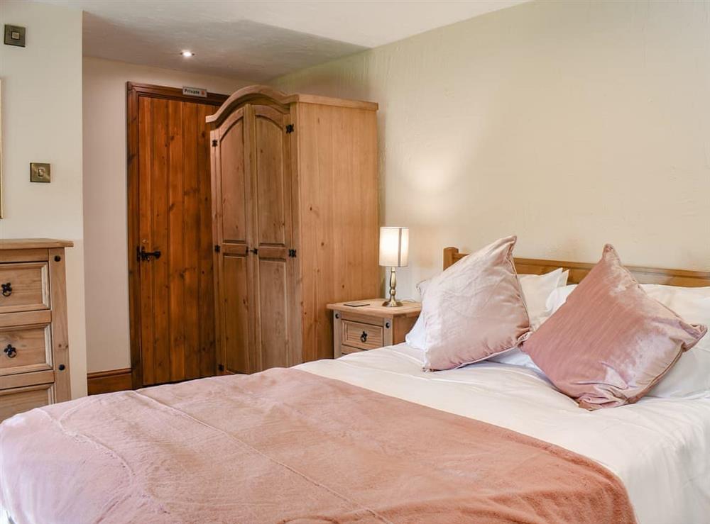 Double bedroom (photo 8) at Brookbank Farm in Blackden, nr Crewe, Cheshire
