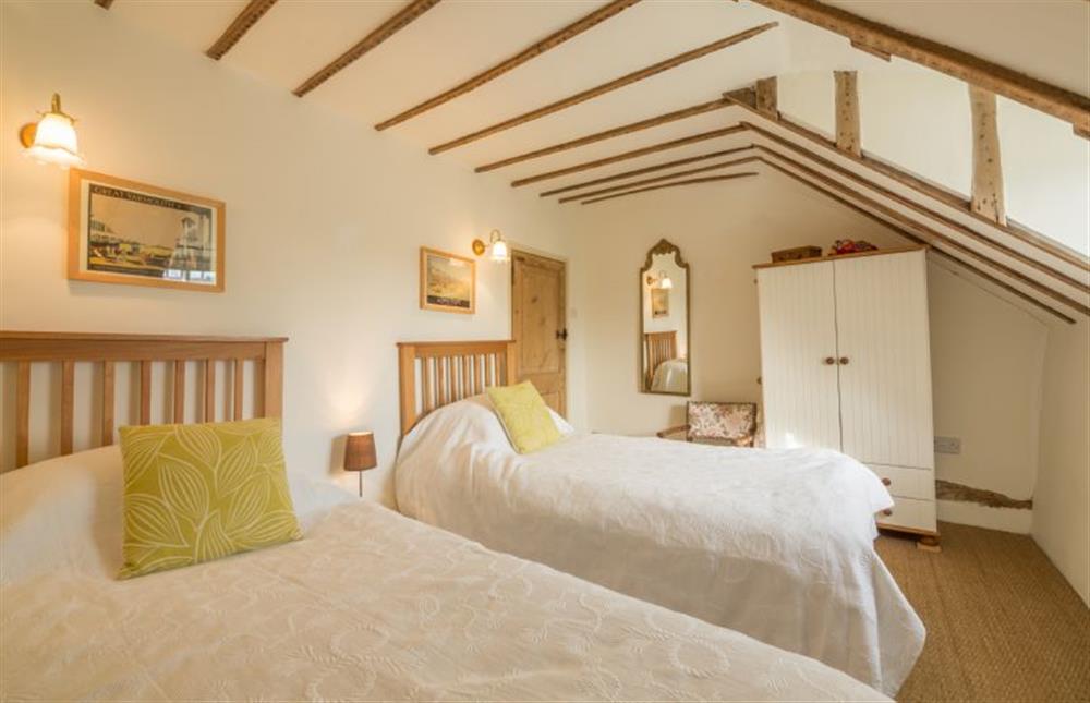 First floor: Bedroom two with twin beds (photo 3) at Brooke Cottage, Great Walsingham