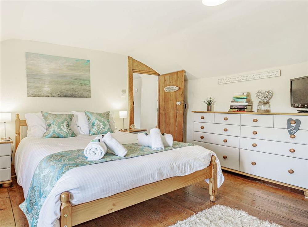Double bedroom (photo 4) at Brooklands Farmhouse in St Columb Major, Cornwall