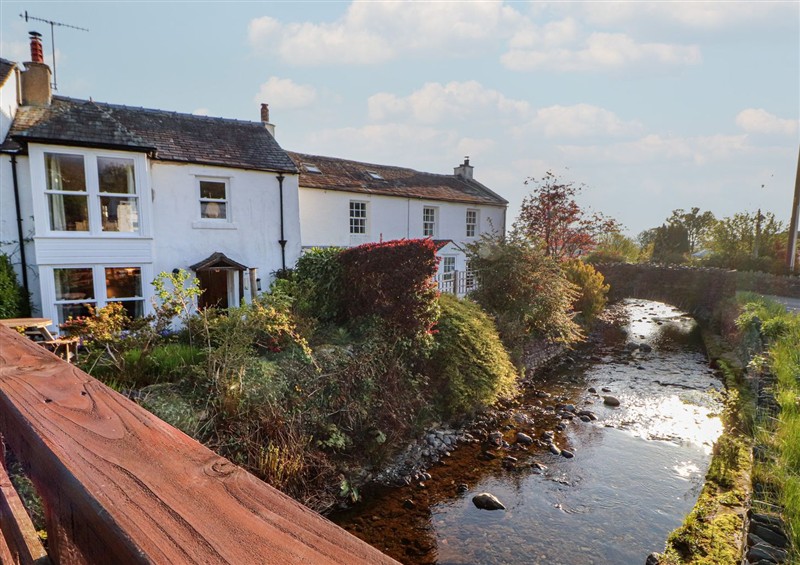 Outside Brookside Cottage