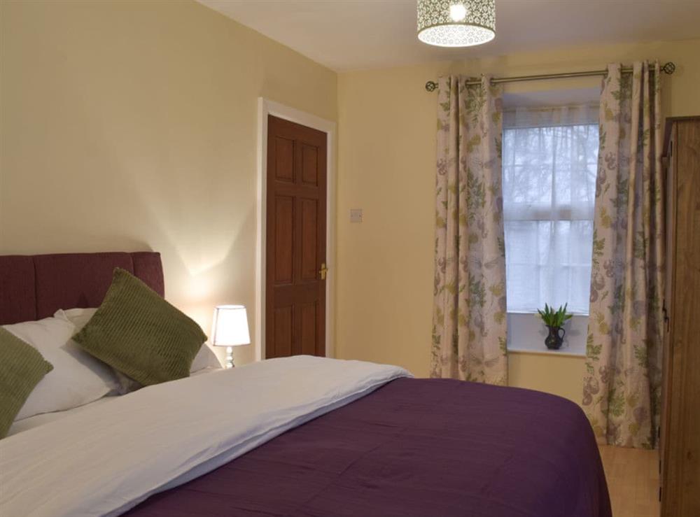 Double bedroom with en-suite (photo 3) at Brookside Cottage in Forton, near Garstang, Lancashire