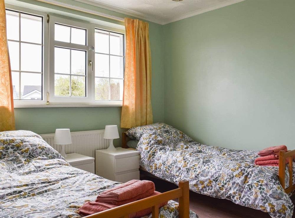 Twin bedroom at Brookside in Treoes, Glamorgan, Mid Glamorgan