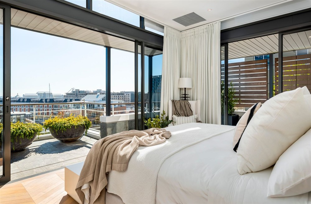 Brookstone Penthouse (photo 17) at Brookstone Penthouse in Cape Town, South Africa