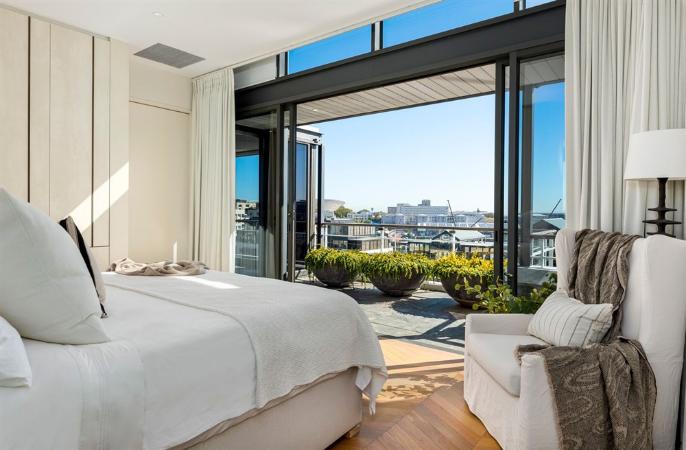 Brookstone Penthouse (photo 18) at Brookstone Penthouse in Cape Town, South Africa