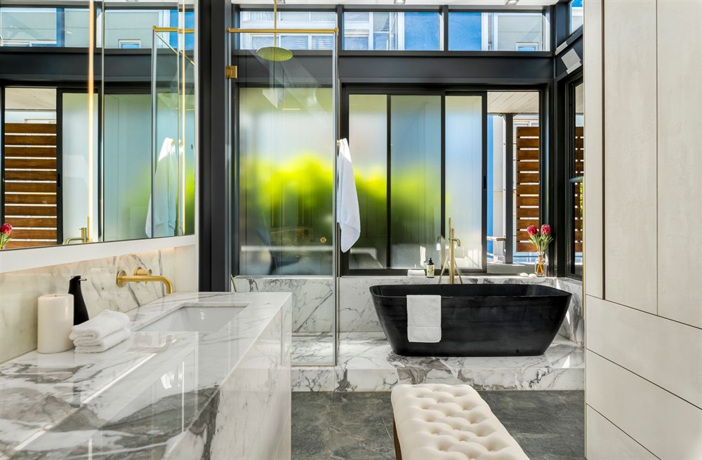 Brookstone Penthouse (photo 21) at Brookstone Penthouse in Cape Town, South Africa