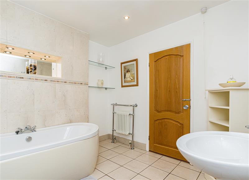 Bathroom at Brookway Lodge, Caerwys