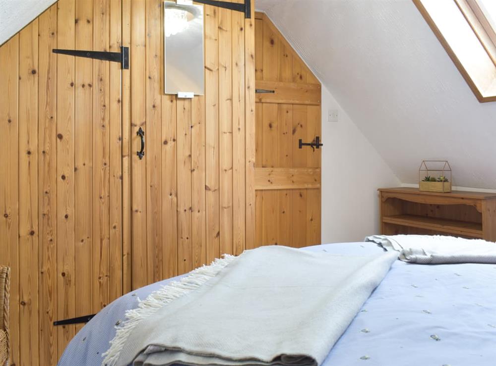 Double bedroom (photo 2) at Broomhills Bothy in Hawick, Roxburghshire
