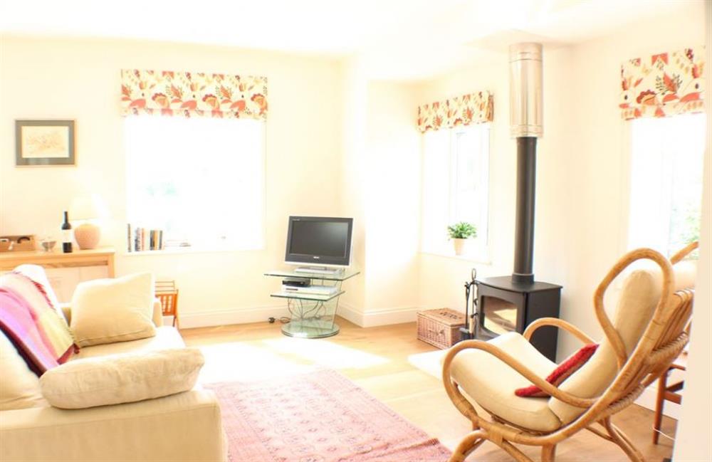 Living room (photo 4) at Broomley Cottage, Nr Salisbury, Wiltshire