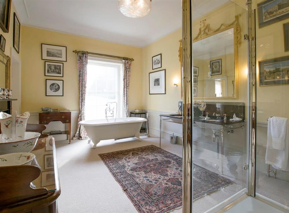 Bow en-suite bathroom – first floor at Broughton Hall in Broughton, near Skipton, North Yorkshire