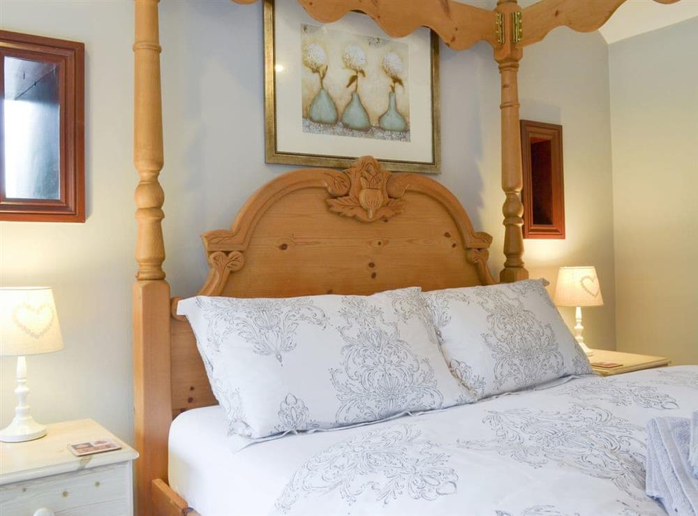 Inviting double bedroom at Lilly Cottage, 