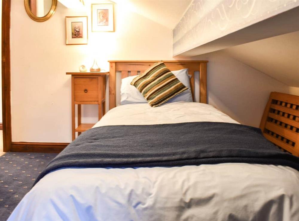 single bedroom at Brunthwaite Cottage in Brunthwaite, near Silsden, West Yorkshire