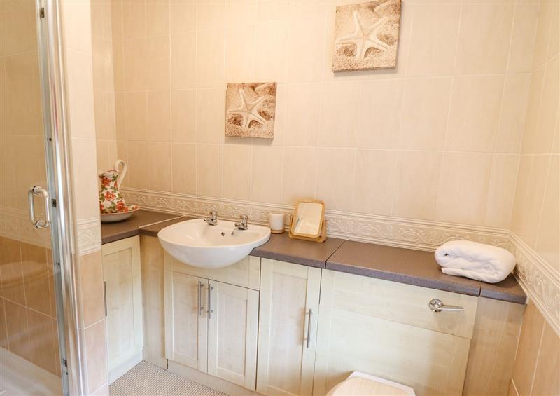 Bathroom (photo 2) at Bryn Glasfor, Llanaber near Barmouth