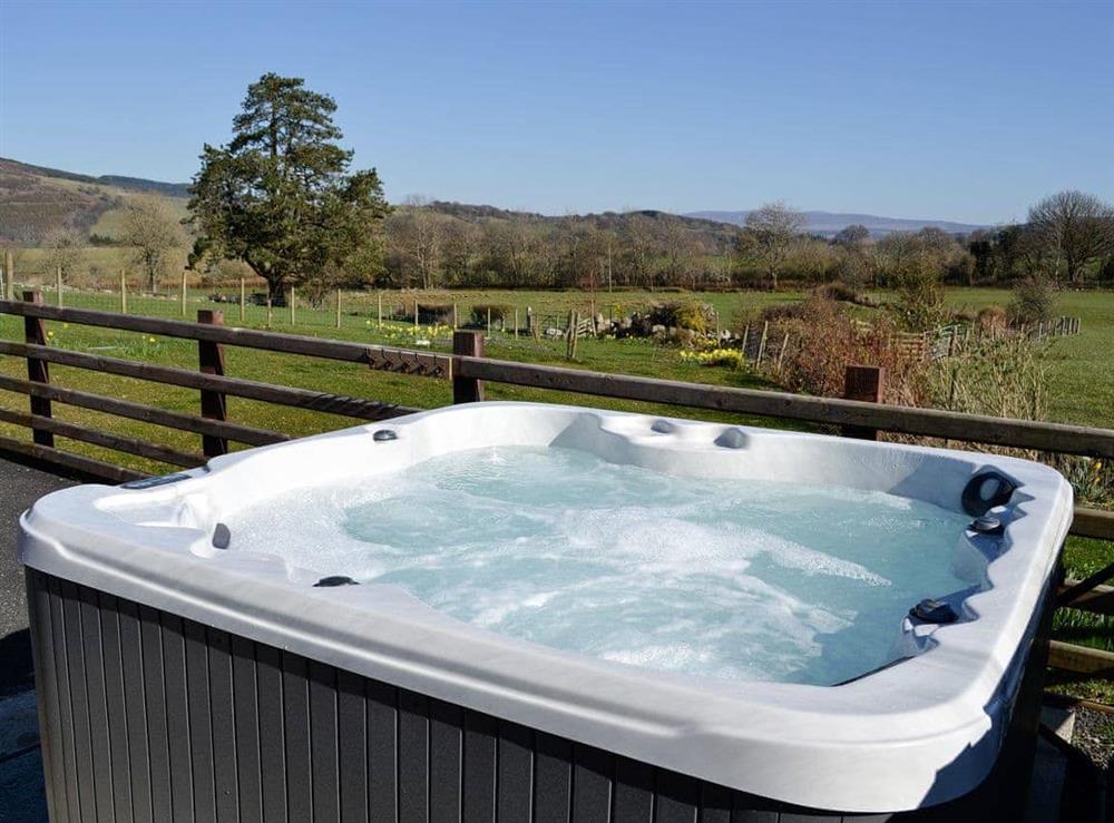 Hot tub at Bryn Melyn in Rhyd-uchaf, near Bala, Gwynedd
