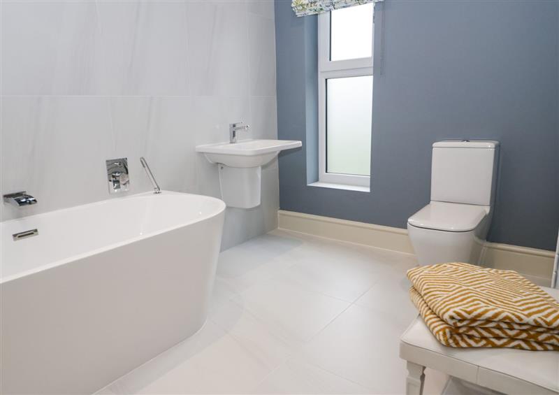 This is the bathroom at Bryn Mor, Benllech